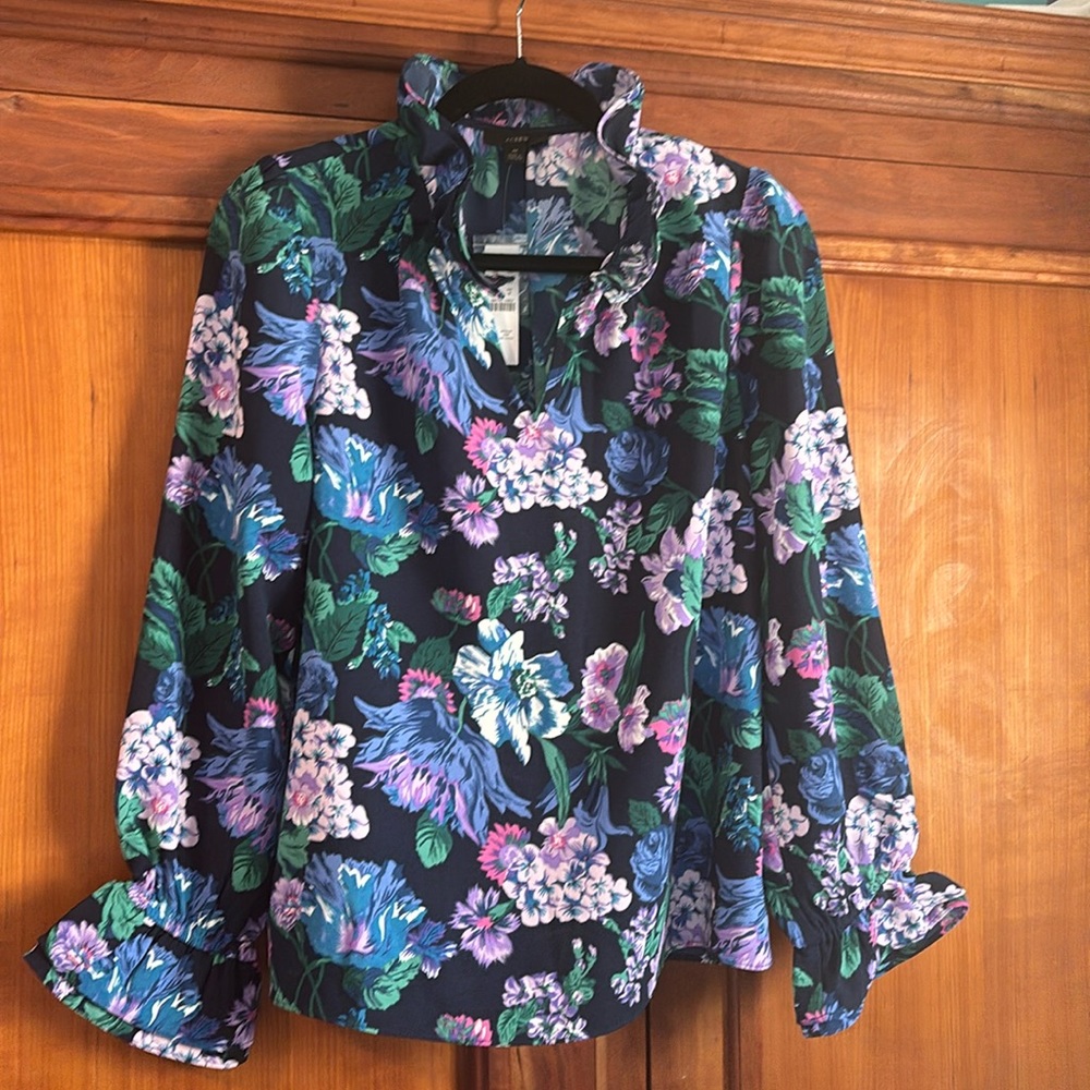🌼🌼     NWT J Crew blouse